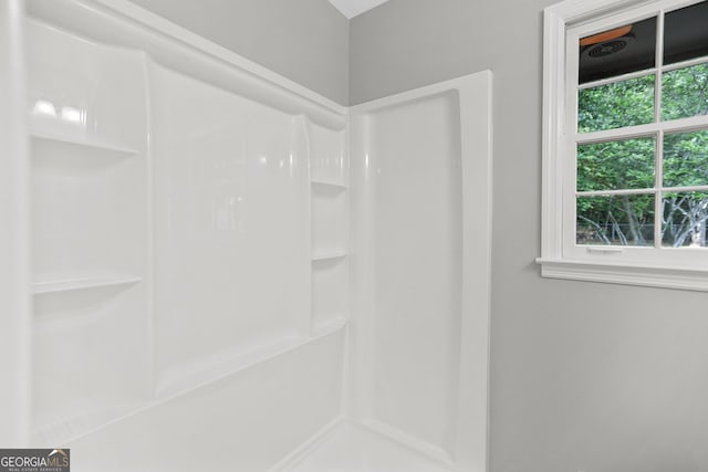 115 Linda Way, Fayetteville, GA 30215 - bathroom with a shower