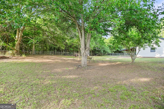 115 Linda Way, Fayetteville, GA 30215 - view of yard featuring fence