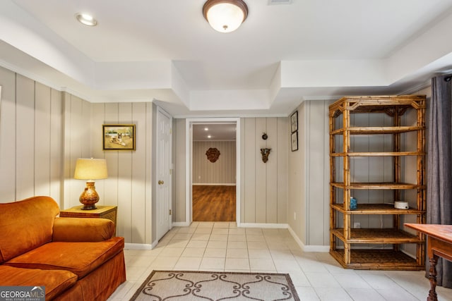 4584 E Conway Dr, Atlanta, GA 30327 - interior space with baseboards, light tile patterned flooring, and visible vents