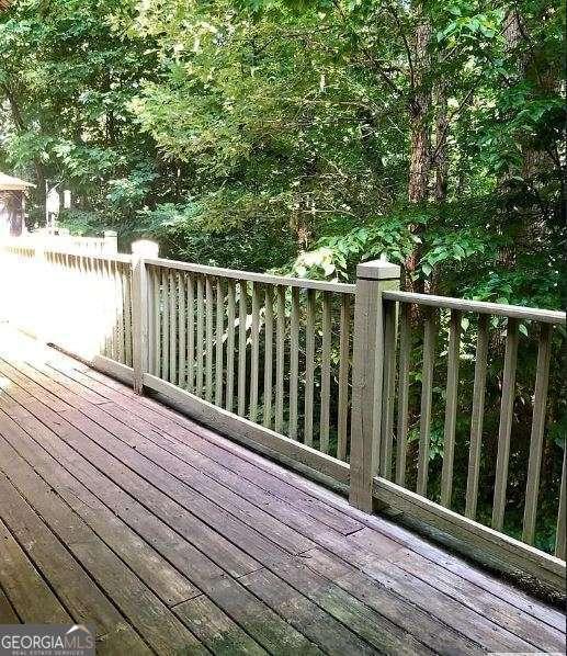310 Research Dr Unit 802, Athens, GA 30605 - view of wooden terrace