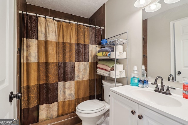 4015 Soaring Dr, Douglasville, GA 30135 - full bath featuring toilet, a textured ceiling, curtained shower, and vanity