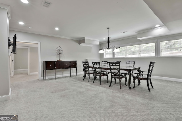 dining area with crown molding, carpet floors, recessed lighting, and visible vents