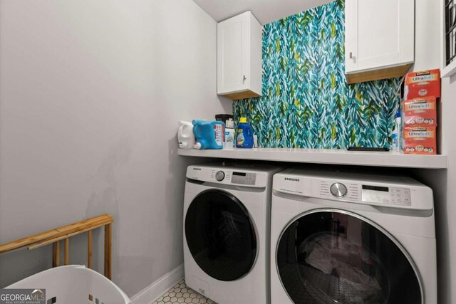 188 Lookout Way, Dallas, GA 30132 - clothes washing area featuring light tile patterned floors, baseboards, cabinet space, and independent washer and dryer