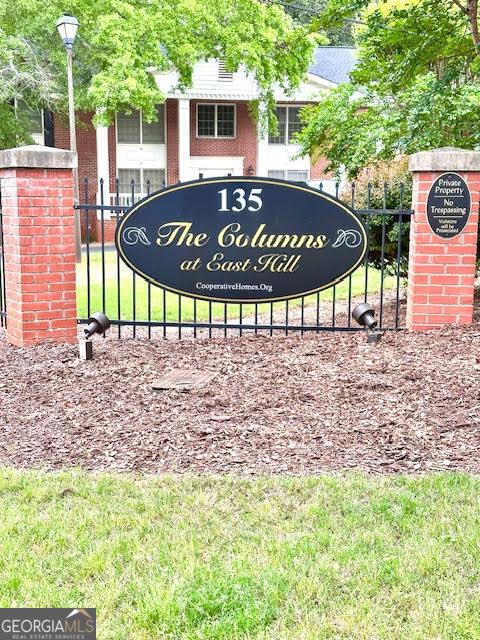 135 E Hill St Unit 12, Decatur, GA 30030 - community / neighborhood sign featuring fence