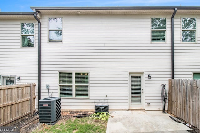 7762 Fawn Cir, Covington, GA 30014 - rear view of property with a patio