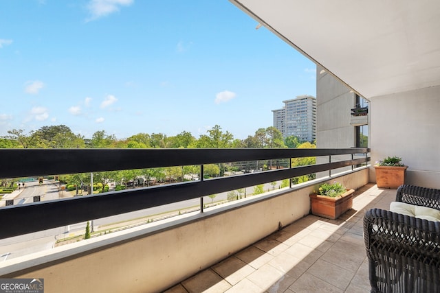 2660 Peachtree Rd Unit 7F, Atlanta, GA 30305 - view of balcony