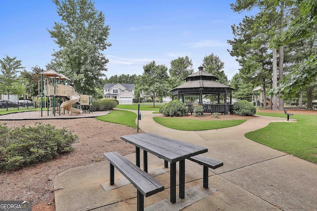 35 Timber Ln, Newnan, GA 30265 - view of community with a gazebo and a yard