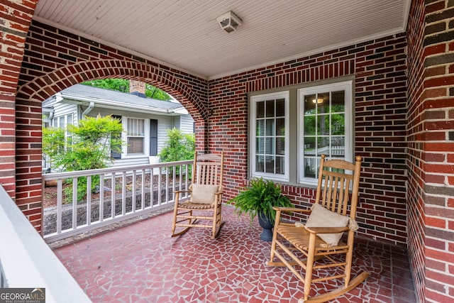 view of patio / terrace with a porch