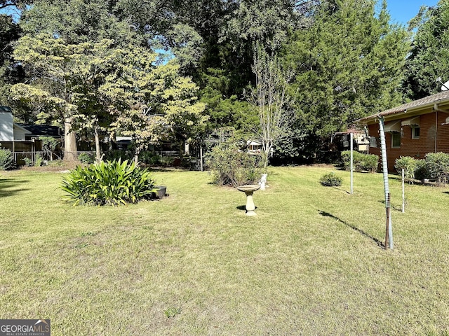 111 Howard St, Byron, GA 31008 - view of yard
