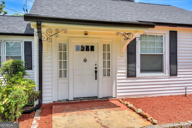 2327 Redwood Dr, Augusta, GA 30904 - entrance to property featuring a shingled roof