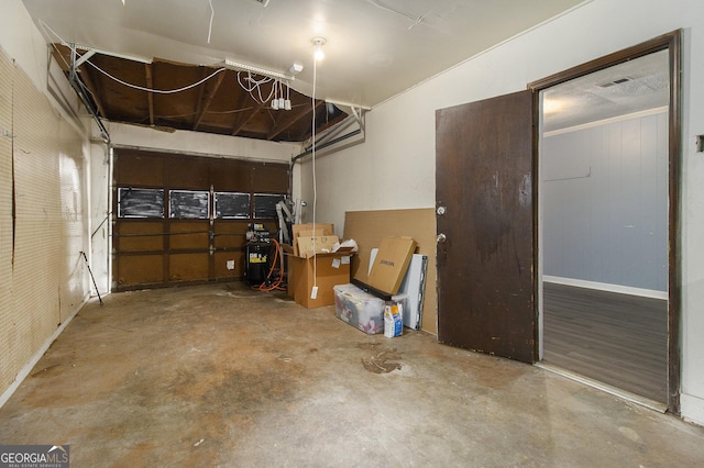 1239 Sharonton Dr, Stone Mountain, GA 30083 - view of garage