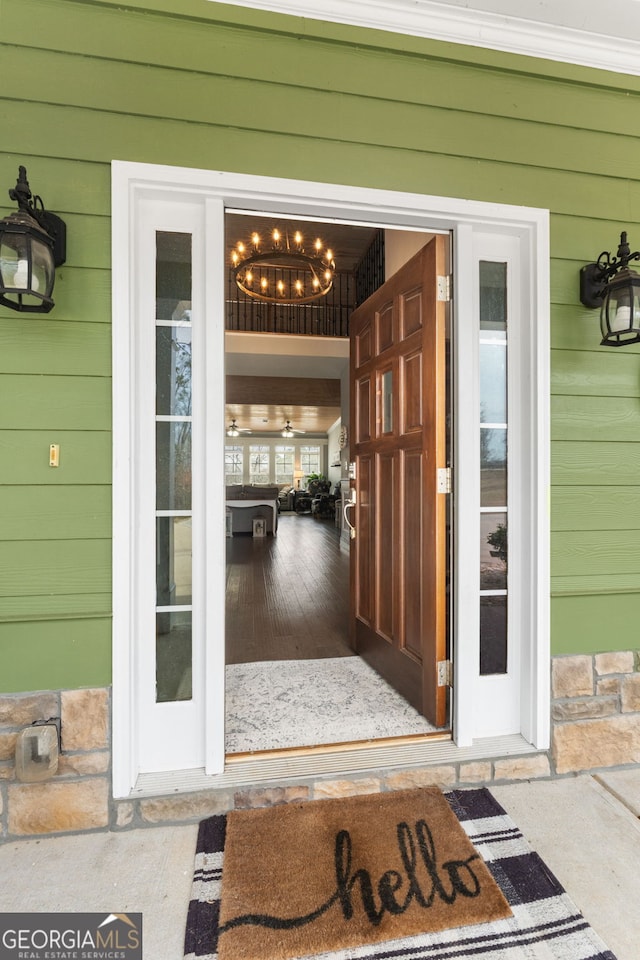 view of property entrance