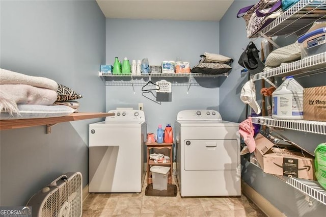 37 Wood Duck Pt, Jefferson, GA 30549 - laundry area with washer and clothes dryer