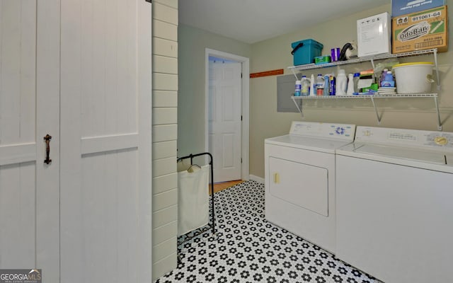 76 Periwinkle Ln, Cleveland, GA 30528 - laundry room with washing machine and clothes dryer and laundry area