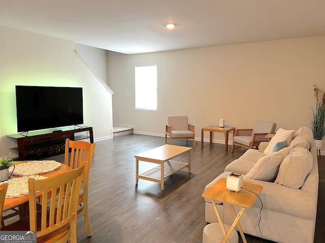 517 Starbuck Pkwy, Pendergrass, GA 30567 - living area with wood finished floors and baseboards