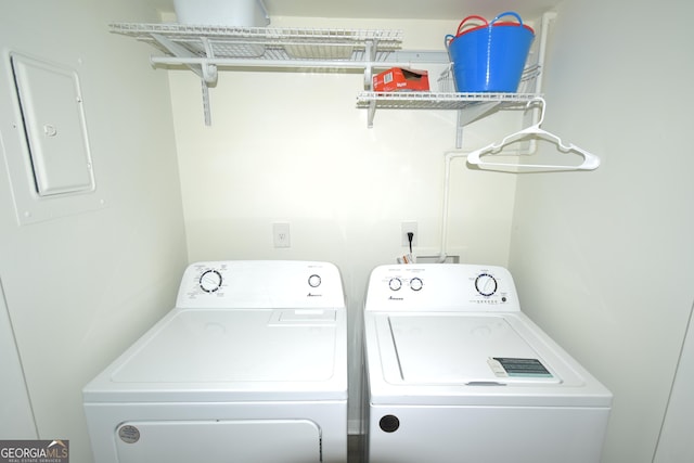 1812 Ashborough Cir SE Unit C, Marietta, GA 30067 - laundry area featuring laundry area, independent washer and dryer, and electric panel