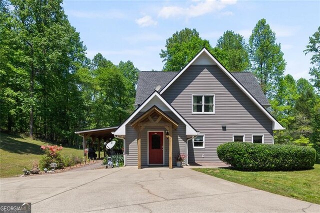 122 Gold View Dr, Dahlonega, GA 30533 - view of front of home with a front yard and driveway
