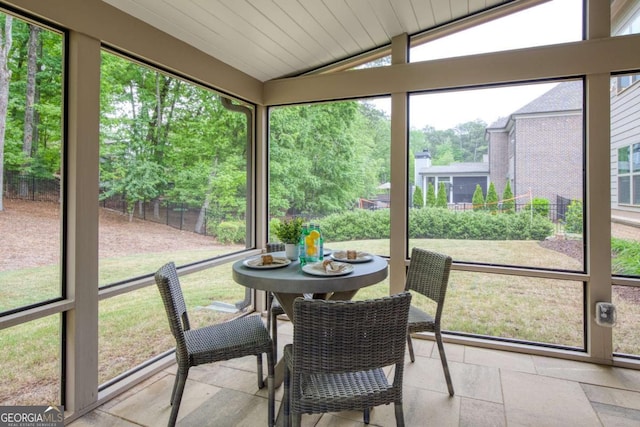 view of sunroom / solarium