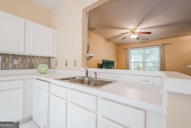 3746 Berkeley Xing, Duluth, GA 30096 - clothes washing area featuring a ceiling fan, a textured ceiling, visible vents, and a sink