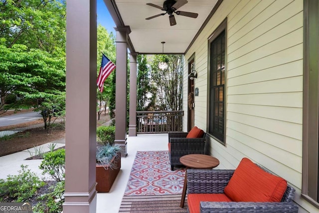 view of patio / terrace with a porch and ceiling fan
