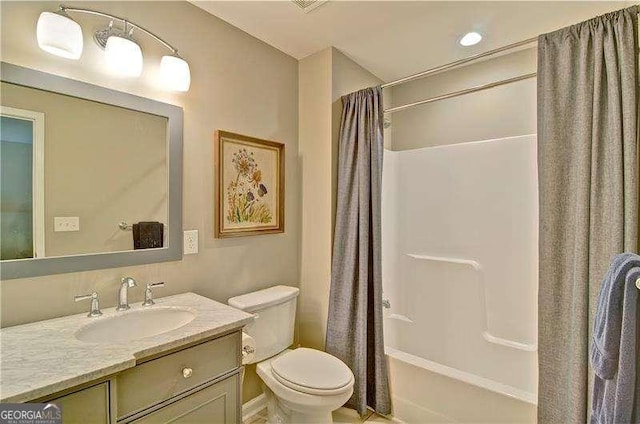 5800 Villa Rica Hwy, Dallas, GA 30157 - bathroom with vanity and shower / bath combo with shower curtain