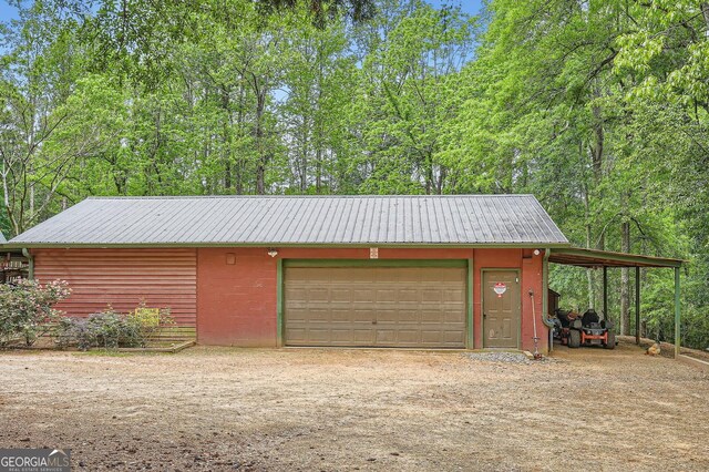 5419 Tyree Rd, Winston, GA 30187 - garage with driveway