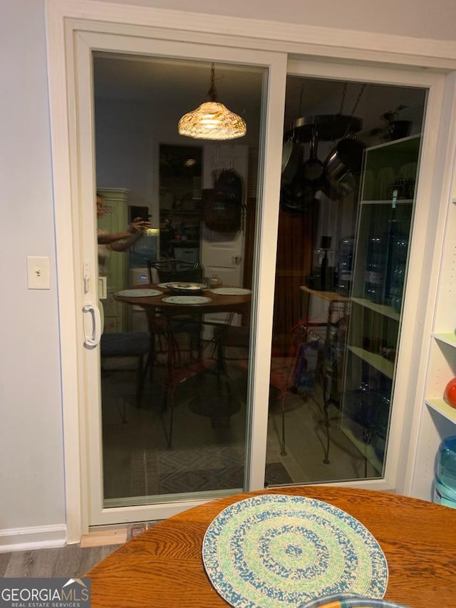 2353 Wellington Cir, Lithonia, GA 30058 - interior space