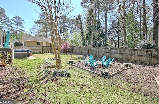 view of yard featuring a fenced backyard