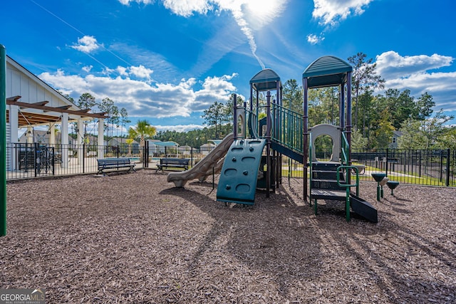 110 Cole St, Pooler, GA 31322 - community play area with fence
