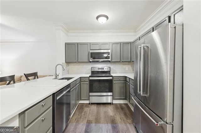 5559 Glenridge Dr Unit 1103, Sandy Springs, GA 30342 - dining space with crown molding, visible vents, wood finished floors, and ceiling fan with notable chandelier