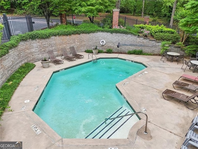 5559 Glenridge Dr Unit 1103, Sandy Springs, GA 30342 - surrounding community featuring mail area