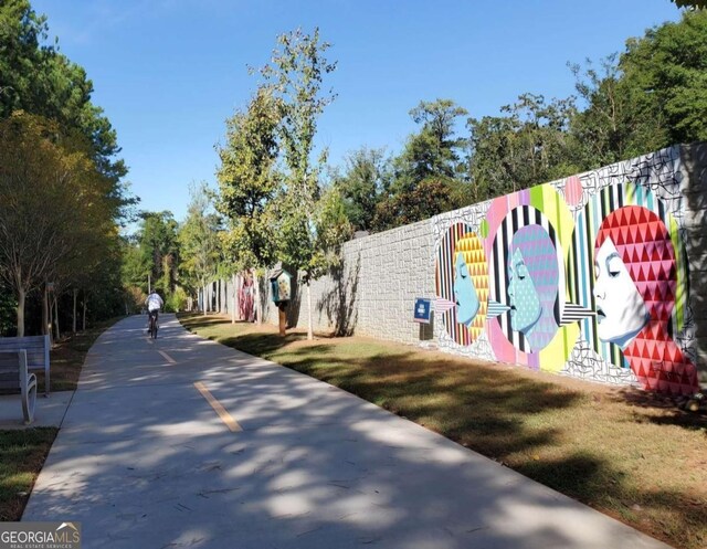 331 Lakemoore Dr NE Unit C, Atlanta, GA 30342 - view of surrounding community