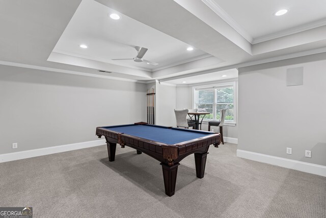 game room featuring ceiling fan, light carpet, recessed lighting, a tray ceiling, and visible vents