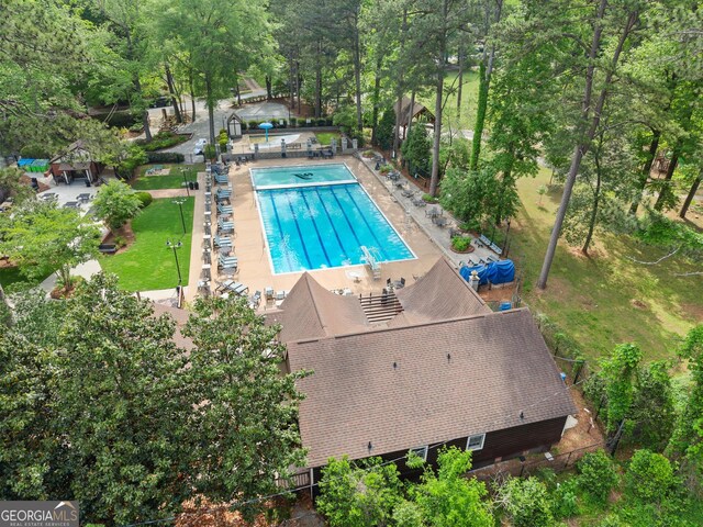 pool featuring a diving board