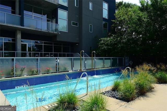 195 Arizona Ave Unit 104, Atlanta, GA 30307 - community pool with fence