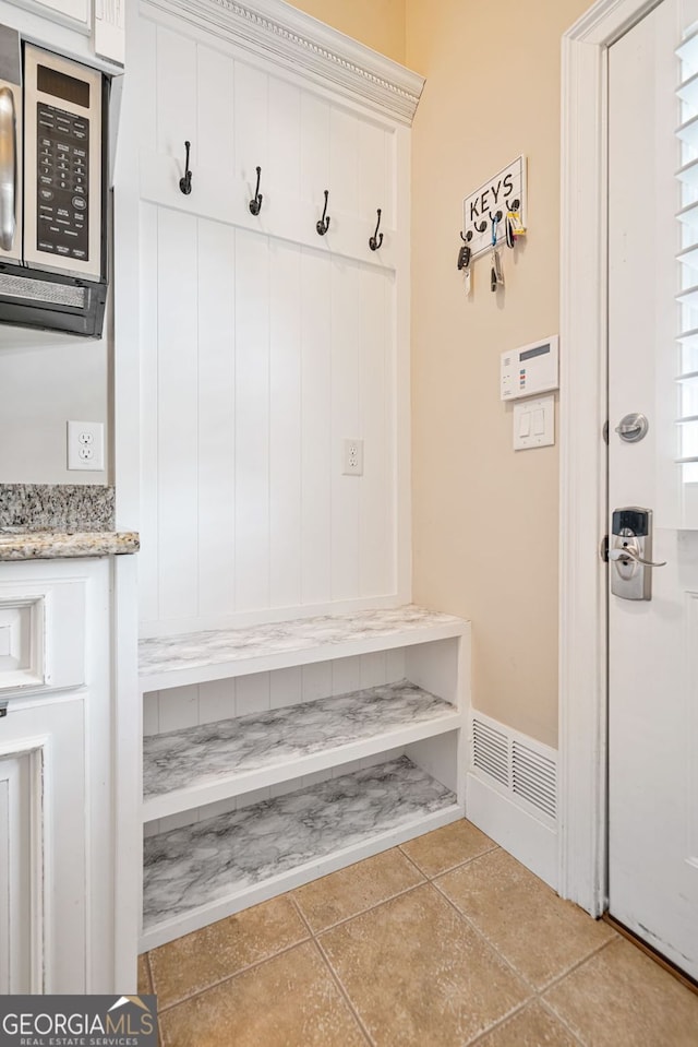 view of mudroom