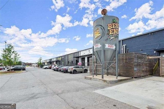 902 Allene Ave SW, Atlanta, GA 30310 - view of uncovered parking lot