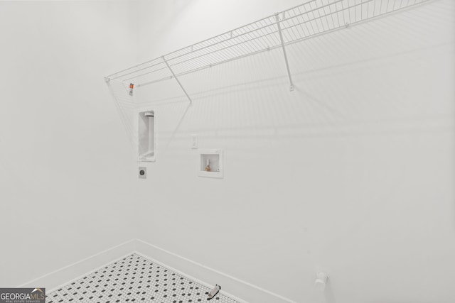 34 Candler Rd NE, Atlanta, GA 30317 - laundry area featuring washer hookup, baseboards, laundry area, and electric dryer hookup