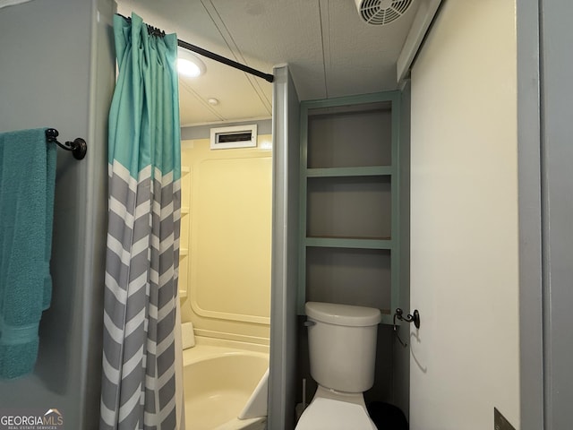 full bathroom with visible vents, a shower with shower curtain, a bath, and toilet