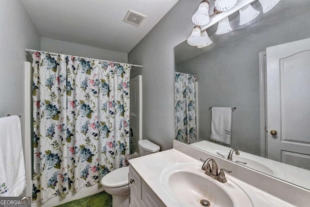 2695 Ridge Run Trl, Duluth, GA 30097 - full bath featuring toilet, visible vents, a shower with shower curtain, and vanity