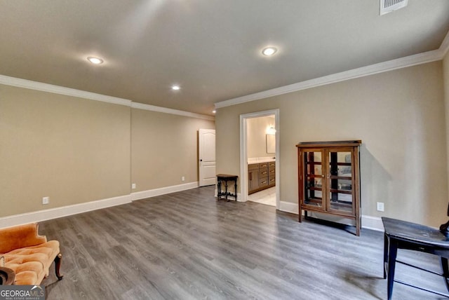 1898 Sam Snead Dr, Braselton, GA 30517 - interior space with visible vents, ornamental molding, baseboards, dark wood-style floors, and recessed lighting
