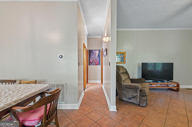 100 Tanglewood Rd, Eatonton, GA 31024 - full bathroom featuring vanity, a shower with curtain, toilet, and visible vents