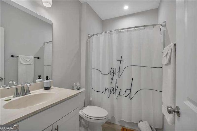 2066 Patterson Park Rd, Decatur, GA 30033 - full bathroom with toilet, a shower with curtain, and vanity