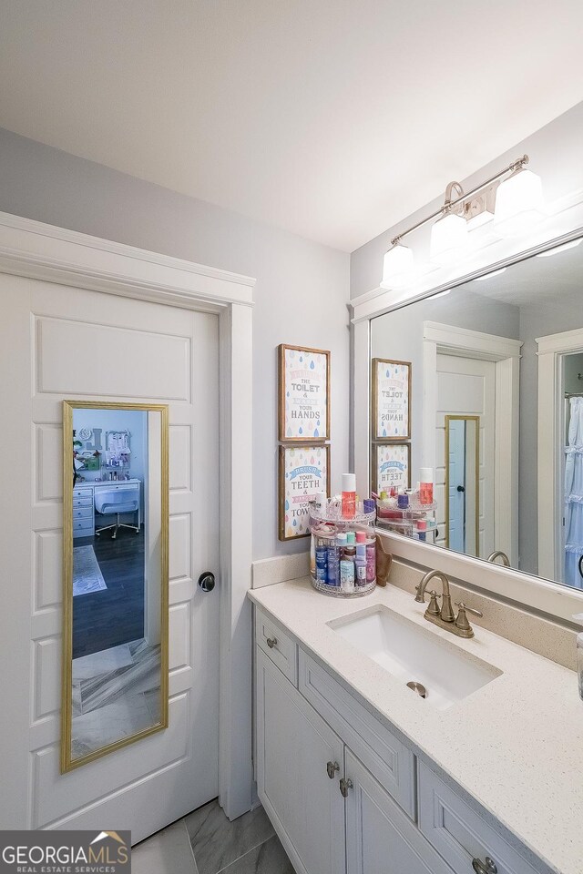 150 Shady Grove Ln, Alpharetta, GA 30009 - bathroom with vanity