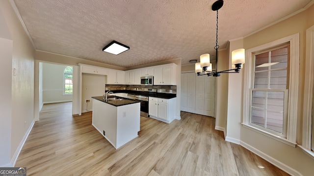 776 Coleen Dr, Winder, GA 30680