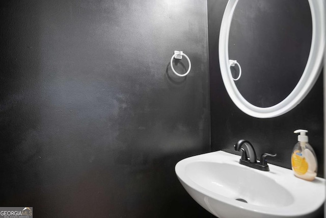 5244 Carrington Park Dr, Powder Springs, GA 30127 - bathroom with a sink