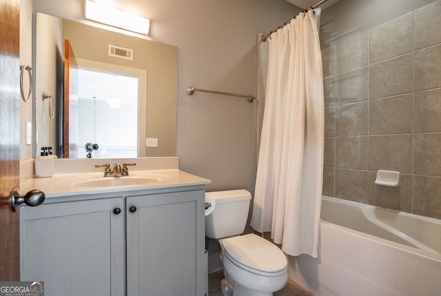 791 Wylie St SE Unit 912, Atlanta, GA 30316 - bathroom featuring visible vents, shower / bath combination with curtain, toilet, and vanity