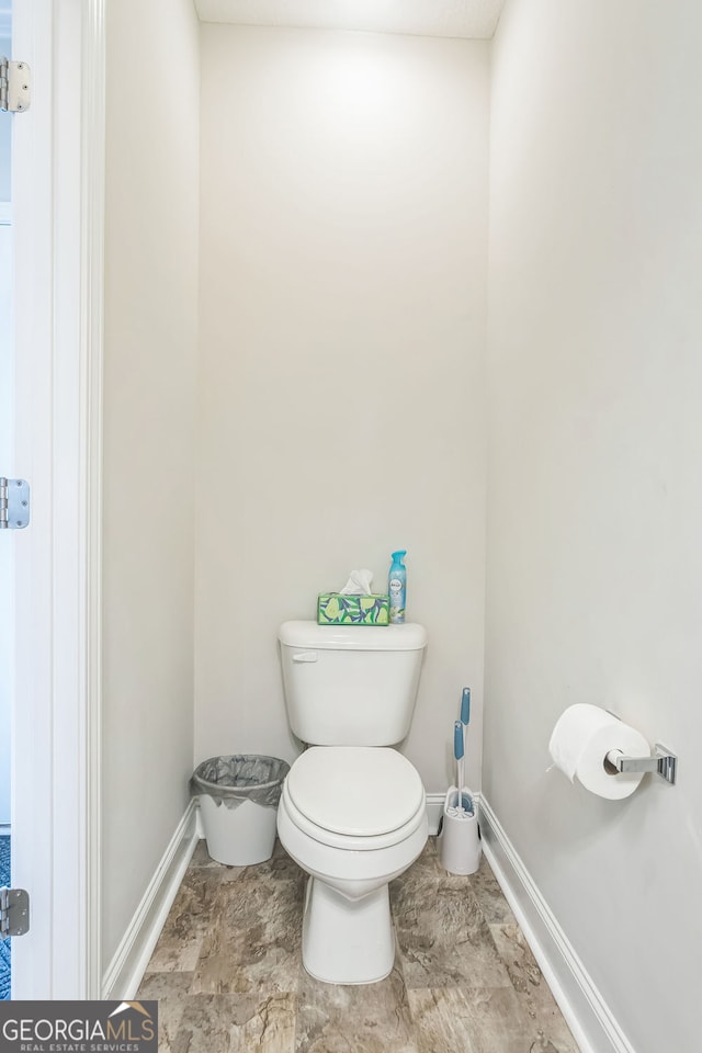 113 Hamlet Ct, Hinesville, GA 31313 - bathroom with toilet and baseboards