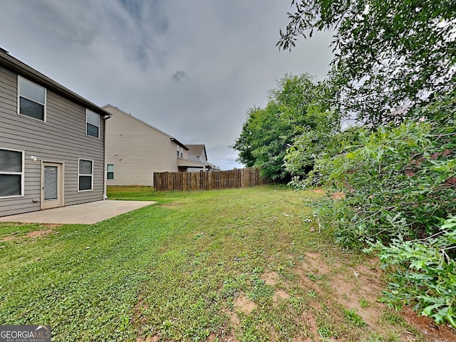 1392 Worcester Trl, Mcdonough, GA 30253 - view of yard with a patio