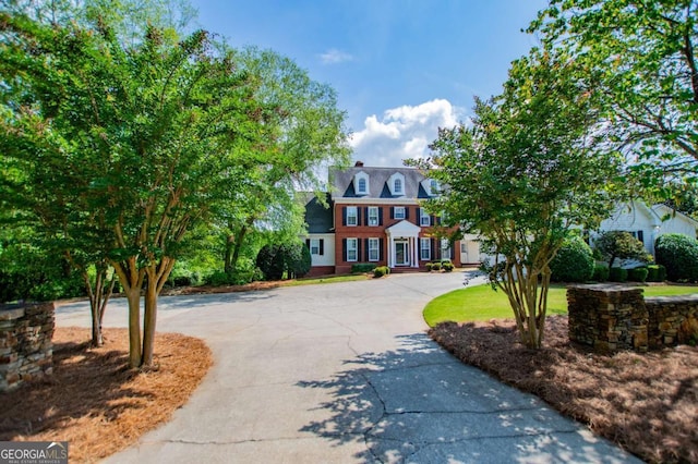 1745 Stripling Chapel Rd, Carrollton, GA 30116 - view of front facade featuring curved driveway